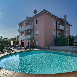 Giada Palace - Lucques
