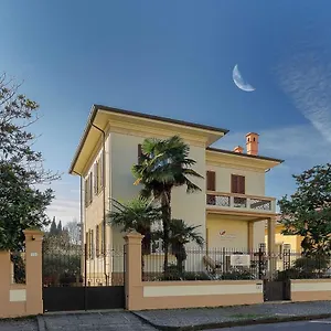 Il Giardino Del Pettirosso Guest house